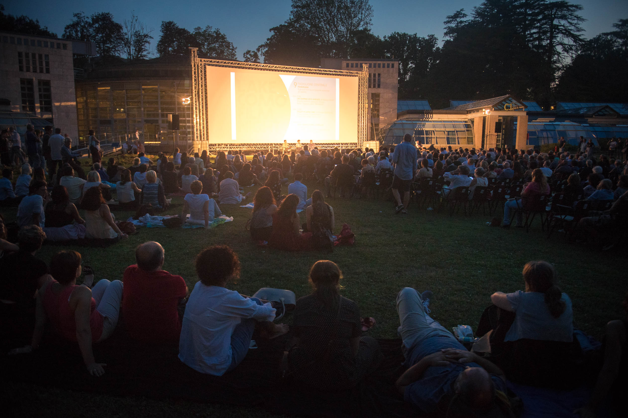 villa_erba_film_nights_1.jpg
